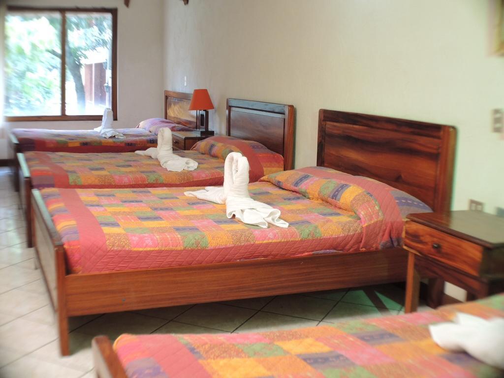 Hotel Villa Hermosa Retalhuleu Quarto foto